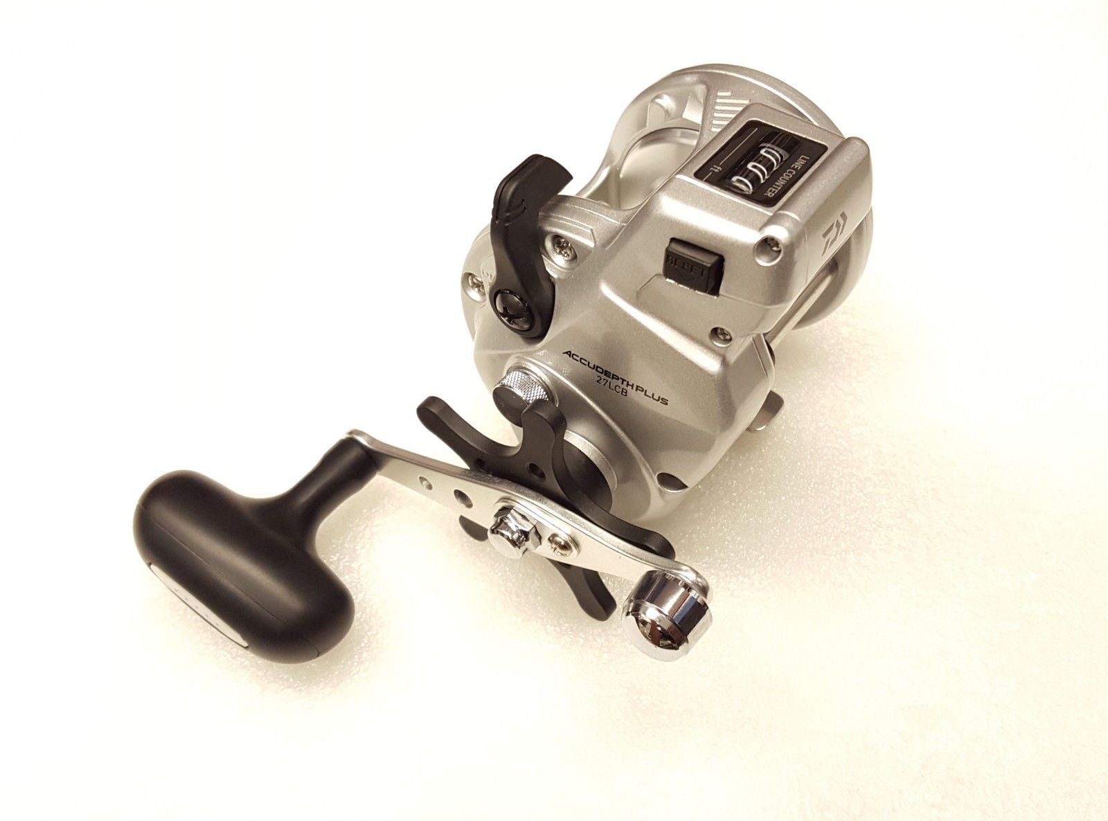 Daiwa Accudepth Plus-B 4.2:1 Line Counter Casting Fishing Reel, Left Hand - ADP27LCBL